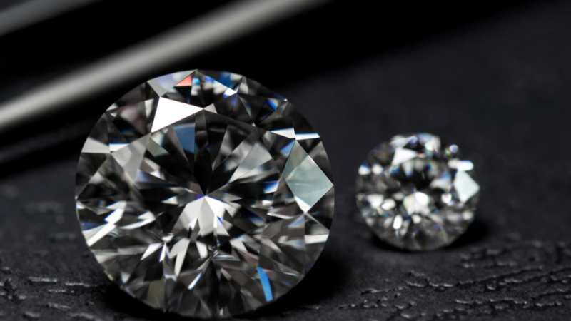 Moissanite Vs. Diamond: What Is A Moissanite Diamond?